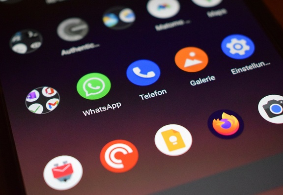 Whatsapp und weitere Apps auf einem Smartphone