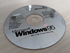 Windows 95 CD mit USB