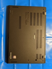 Lenovo Thinkpad L15 von unten