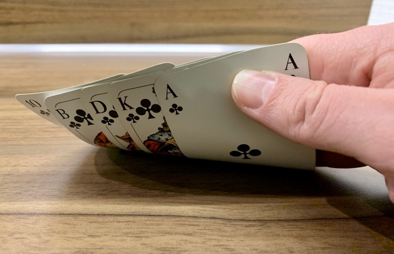 Poker Straight Flush (Hand) mit verdeckten Karten