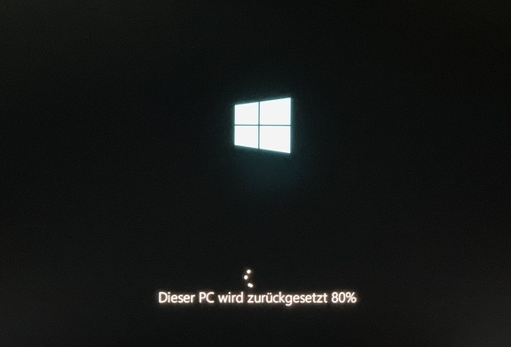 Windows PC wird zurückgesetzt