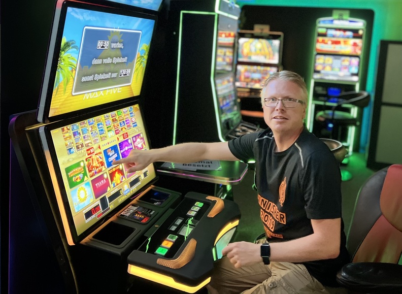 Casino: Glücksspiel am Spielautomaten