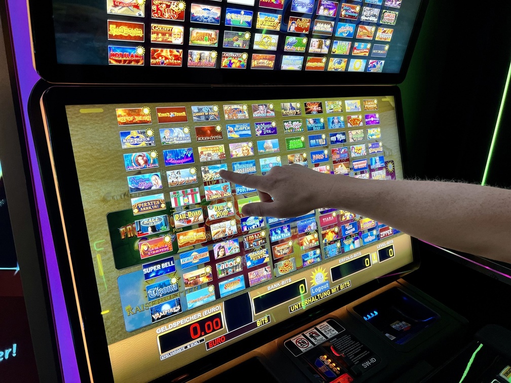 Casino: Glücksspiel am Spielautomaten: Spielauswahl