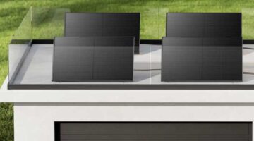 Balkonkraftwerk auf der Dachterrasse mit 4 Paneelen